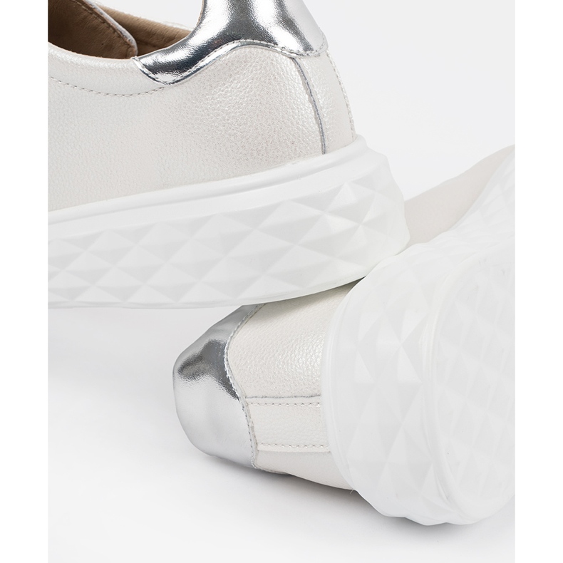 Zapatillas blancas y plateadas con alfileres de cuero Sergio Leone blanco 1