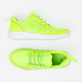 Zapatos deportivos verdes 7