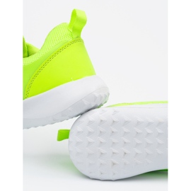 Zapatos deportivos verdes 1