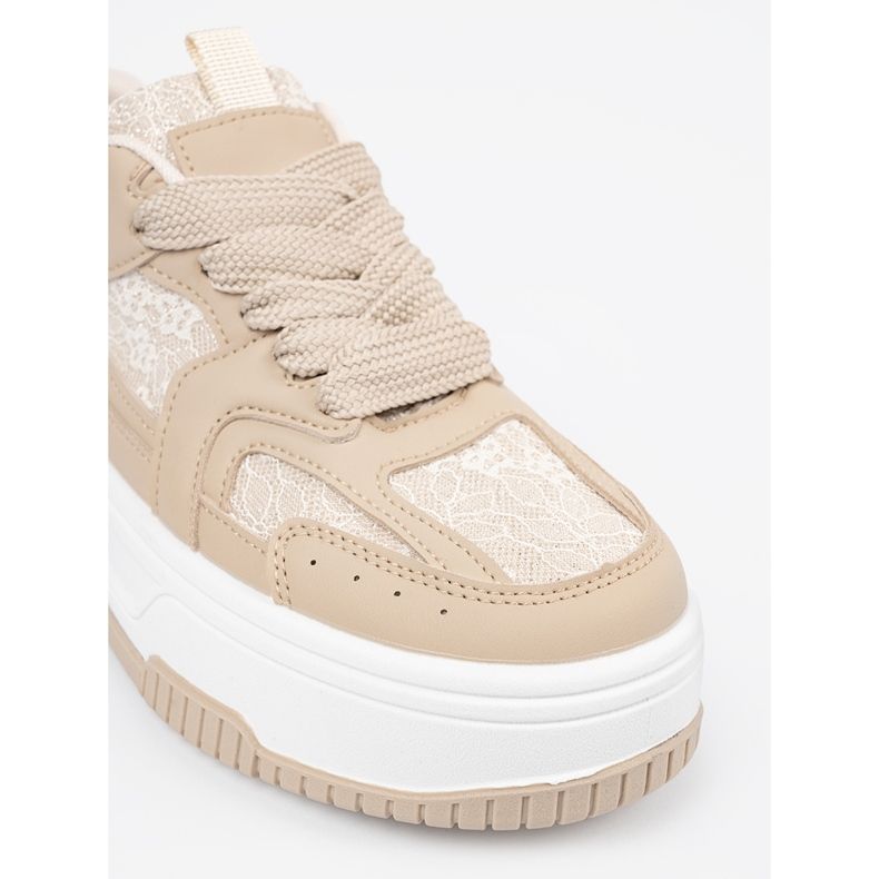 Zapatillas de deporte para mujeres con beige de encaje 1