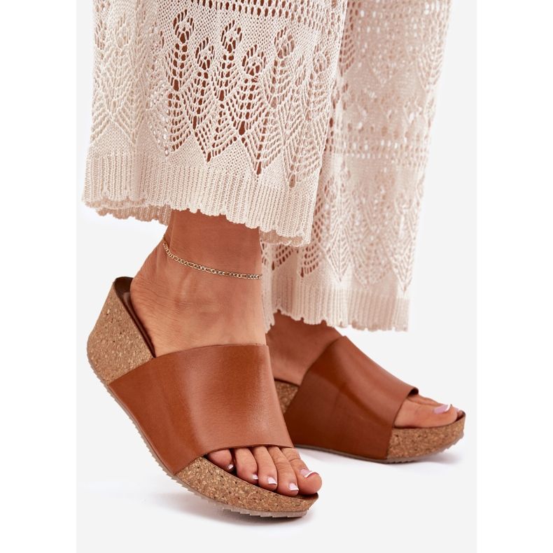 Zazoo 40291 zapatillas para mujeres de cuero en las cuñas marrones de corcho marrón 1