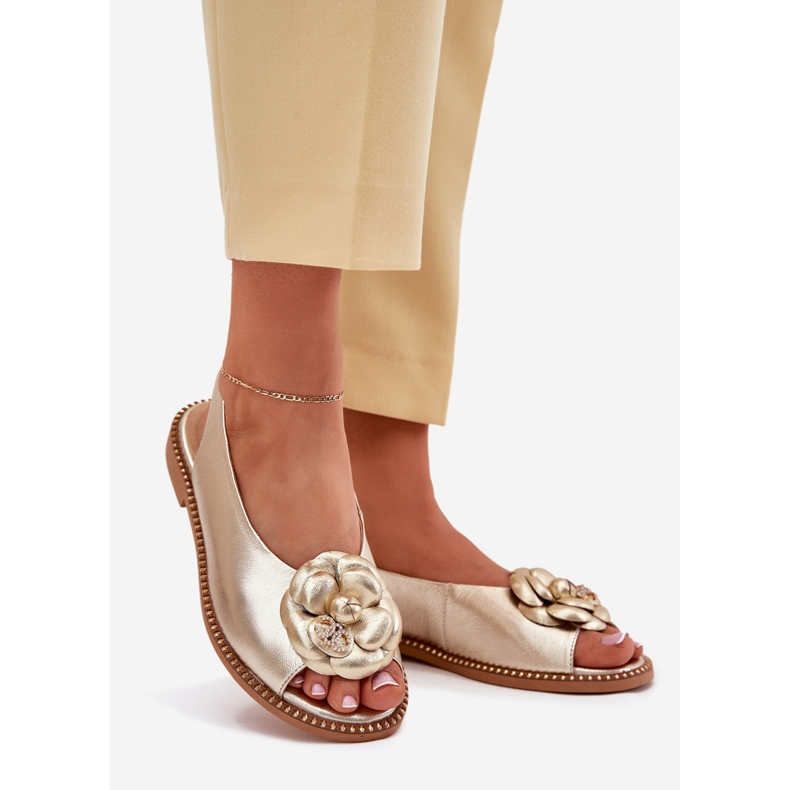 Sandalias planas de cuero con decoración chebello 4642 oro dorado 1