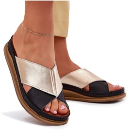 Flip de cuero para mujeres en la plataforma Maciejka L4986-25 de oro negro 8