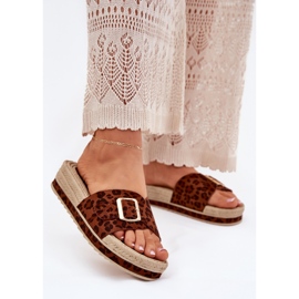 Flip Flip Flip Flip en la plataforma con una hebilla de hebilla dorada Hebilla marrón 2 Flip Flip Flip Flip en la plataforma con una hebilla de hebilla dorada Hebilla marrón 2