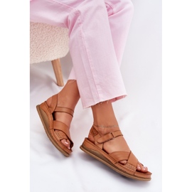 Sandalias de cuero para mujeres en la plataforma Maciejka L7064-04 Brown marrón 7