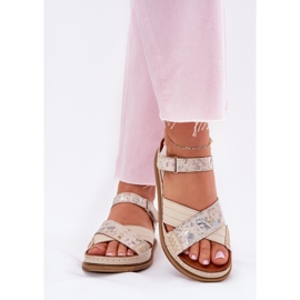 Sandalias de cuero para mujeres en la plataforma Maciejka L7064-37 ECRU beige 3