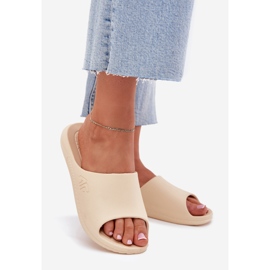Femenina 4FM00FFFLIFI093A-83S Beige Slippers para mujeres 1