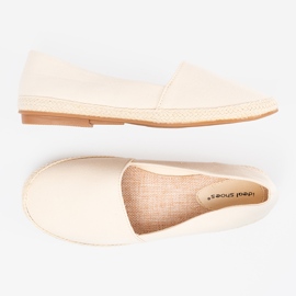 Ideal Shoes Alpargatas clásicas beige 4
