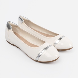 Bailarinas blancas con decoración de plata blanco 5