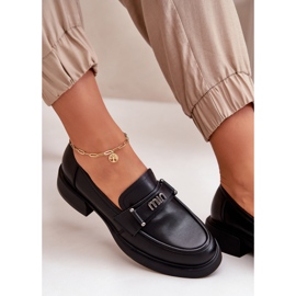 Mocasines de cuero natural de las mujeres Black Vinceza 91114 con un adorno negro 1