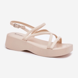 Sandalias para mujeres en la plataforma con rayas de rodamiento de luz beige 4