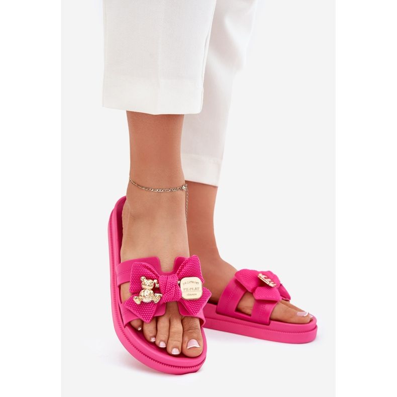 Chanclas para mujeres con arco y un broche dorado fucsia rosa 1