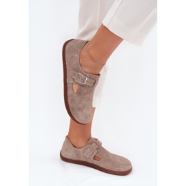 Zapatos de gamuza para mujeres con una hebilla de beige Zazoo N1261 6