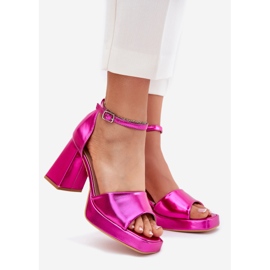 Sandalias de mujeres pintadas en el post fucsia rosado 1