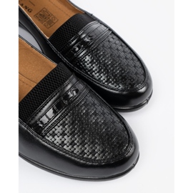 Zapatos clásicos de resbalón negro 4