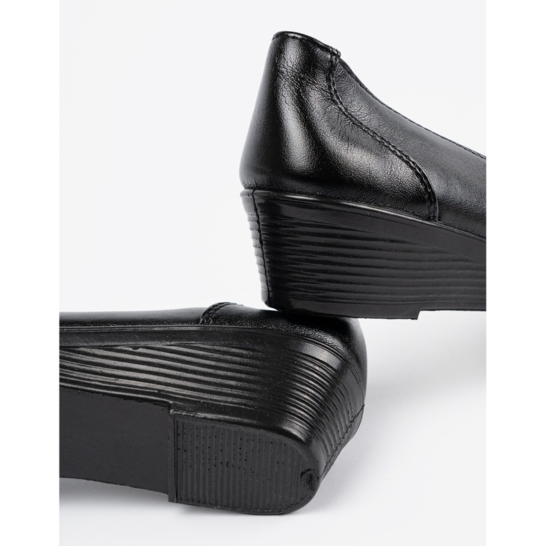 Zapatos para mujeres con bordado decorativo negro 2