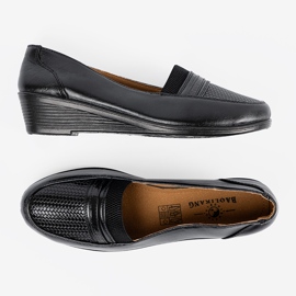 Tacones de cuña negros 5