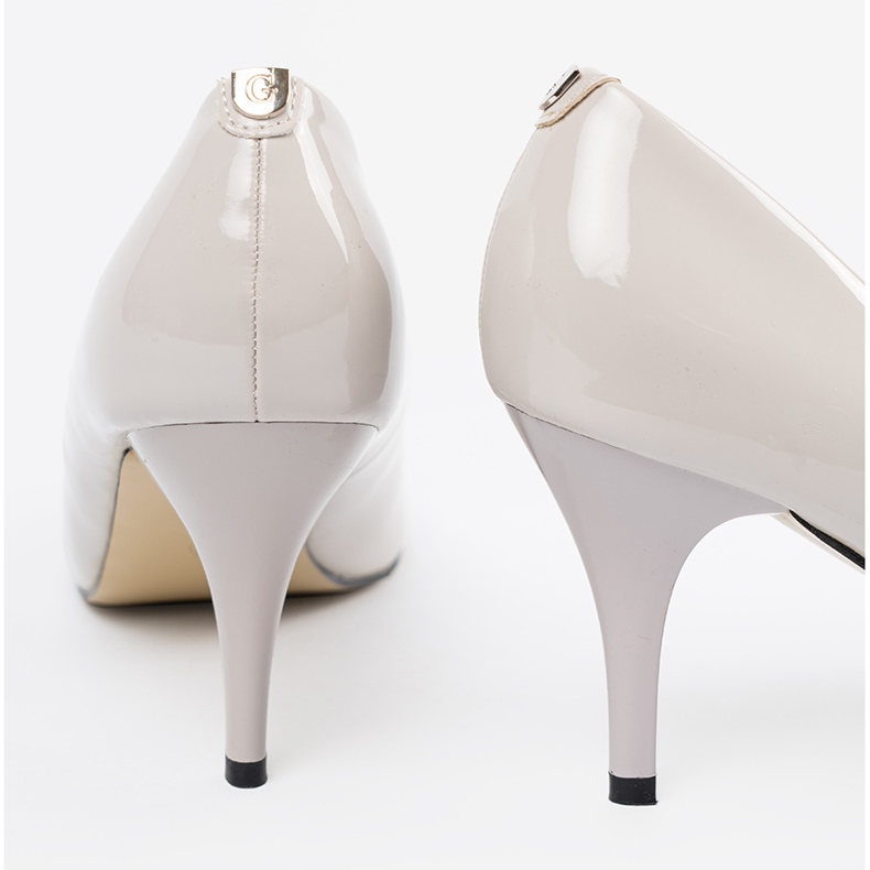 Goodin Tacones altos de mujer barnizada gris claro 1