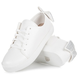 Vices Deportivas atadas con lazo blanco 3