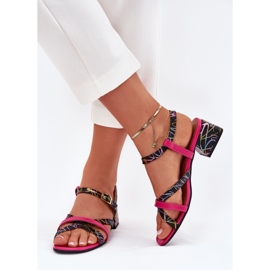 Sandalias de cuero para mujeres en la publicación con Maciejka Stripes 06959-39 Fuksja rosado 3