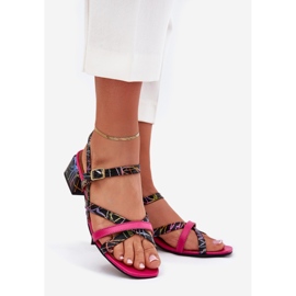 Sandalias de cuero para mujeres en la publicación con Maciejka Stripes 06959-39 Fuksja rosado 1