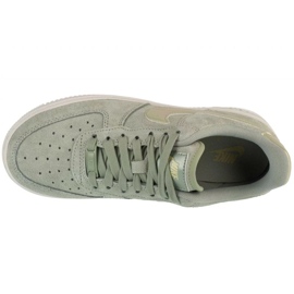 Nike Air Force 1 07 SE en HJ4401-300 verde 2