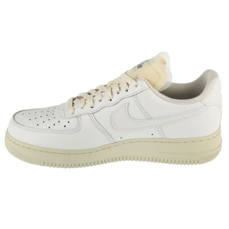 Nike Air Force 1 Low Premium Shoes en DN5463-100 blanco 1 Nike Air Force 1 Low Premium Shoes en DN5463-100 blanco 1