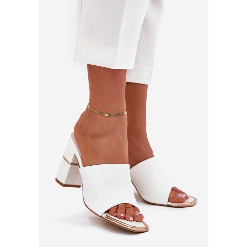 Boto Elegantes zapatillas para mujeres en el Post White Raiza blanco 1
