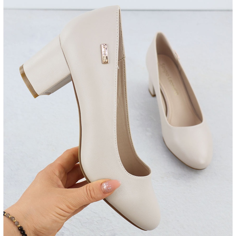 Bombas en el Sergio Leone PB178 Post con carne 1