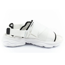 Sandalias adidas de mujeres Ozwego H67276 blanco 3