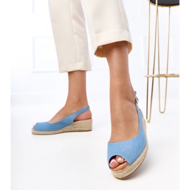 Sandalias de aluminosas azules en la cuña Nevarz 5