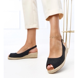 Sandalias de evasiones negras en la cuña Nevarek negro 3