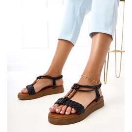 Sandalias negras con un cinturón de kerya trenzado negro 1