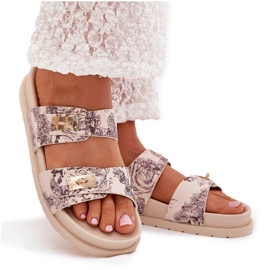 Boto Chanclas de mujer estampadas en la plataforma beige Sorina 10