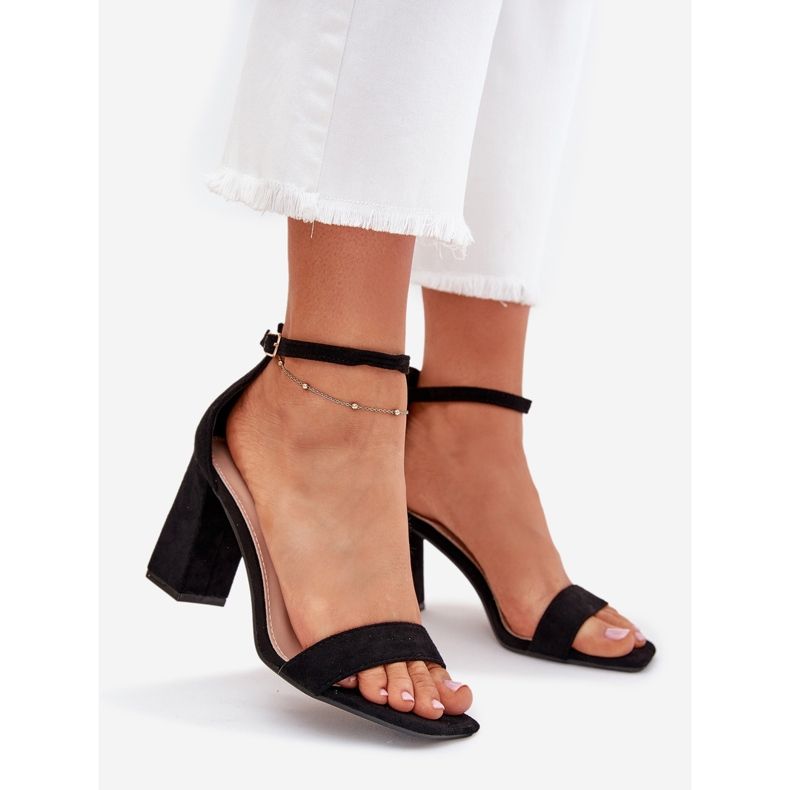 Boto Sandalias de mujeres en el Eco Suede Post Black Elirae negro 1