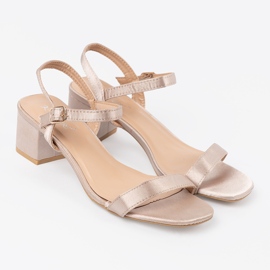 Shelvt Sandalias satinadas de baja tina beige 3