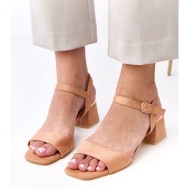 Sandalias tacón marrón Madea 7