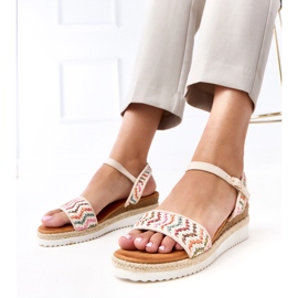 Sandalias de crochet beige en cuñas versala 1