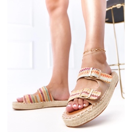 Apartrilles de crochet multicolores con Kasina Heblas 4