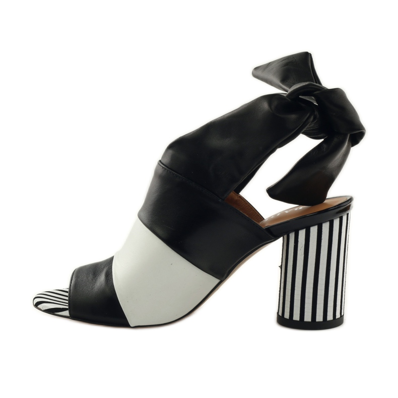 Badura 7787 sandalias atadas mujer blanco negro 2