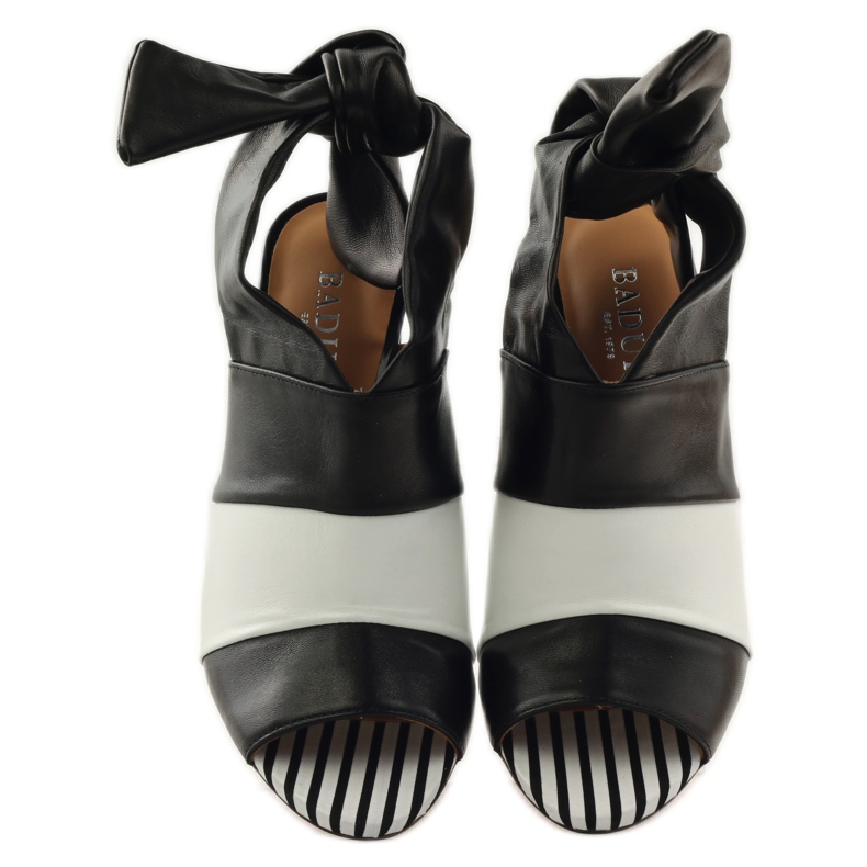Badura 7787 sandalias atadas mujer blanco negro 4