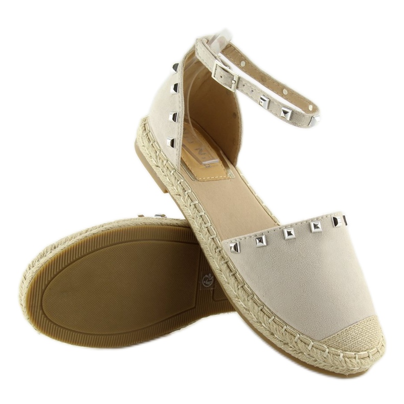 Alpargatas con tachuelas beige 99-26 beige 2 Alpargatas con tachuelas beige 99-26 beige 2