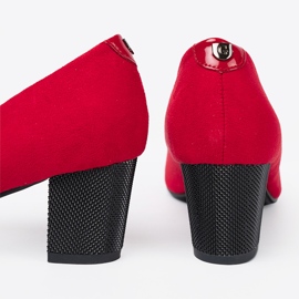 Goodin Bombas rojas con un dedo del pie barnizado rojo 2