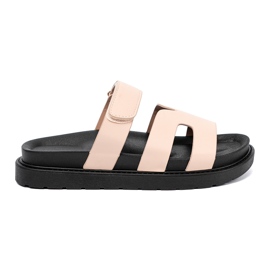 Shelvt Chanclas beige con un cinturón de velcro 2