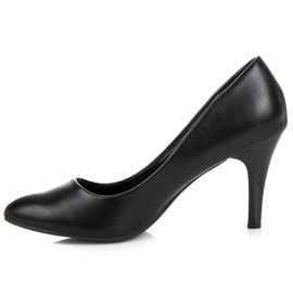Tacones altos negros 2