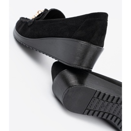 Shelvt Zapatos de ante negros con un oso decorativo de peluche 1