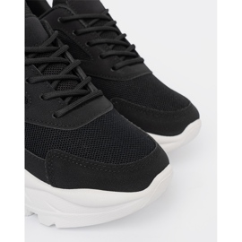 Shelvt Zapatillas de deporte de deportes negros en una suela blanca gruesa 5