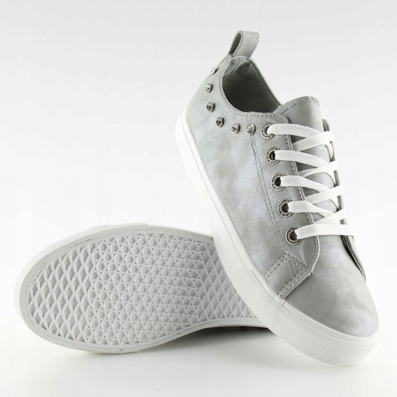 Gris BL122p Zapatillas grises con circonita 1 Gris BL122p Zapatillas grises con circonita 1