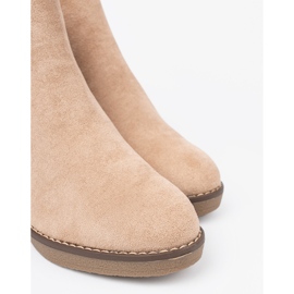 Shelvt Botas para mujeres beige en una cuña cómoda y baja 5