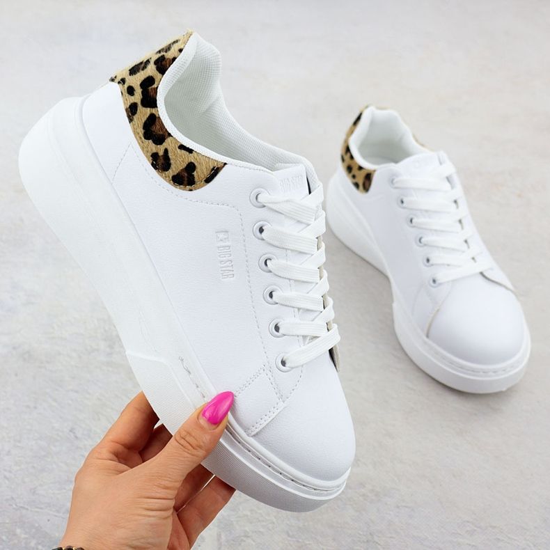 Zapatos deportivos femeninos en la plataforma White Big Star SS274247 blanco 1